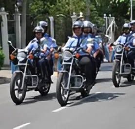 Cán bộ kiểm tra mục tiêu