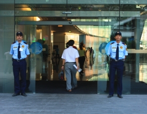 Bảo vệ khách sạn, nhà hàng